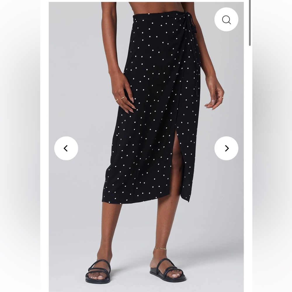 Black and white wrap tie skirt